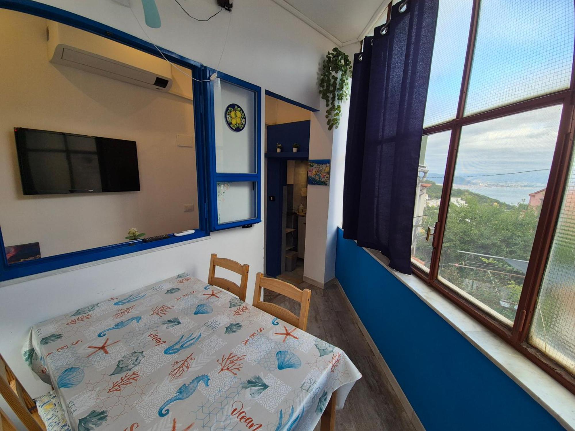 Casa Vacanze Smeralda Amalfi Coast Vietri المظهر الخارجي الصورة